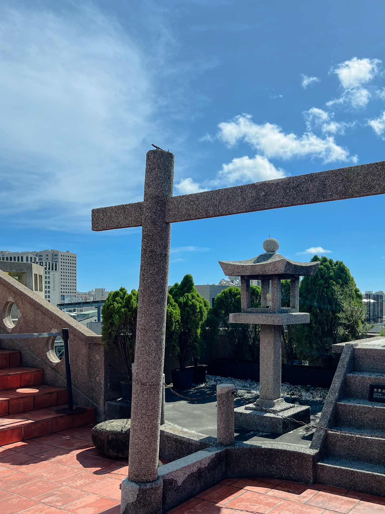 頂樓神社(末廣社)